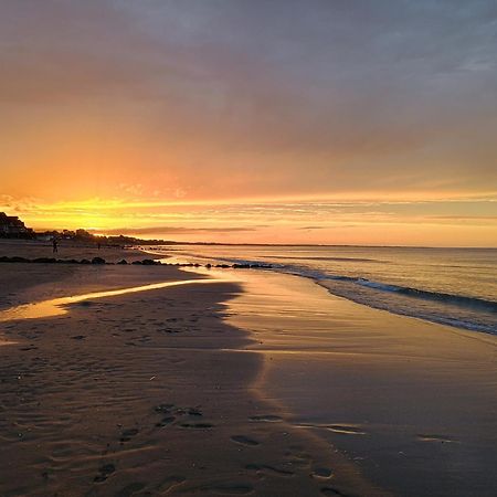 Bord De Plage, Thalasso Et Vue Mer ! Cabourg Bagian luar foto