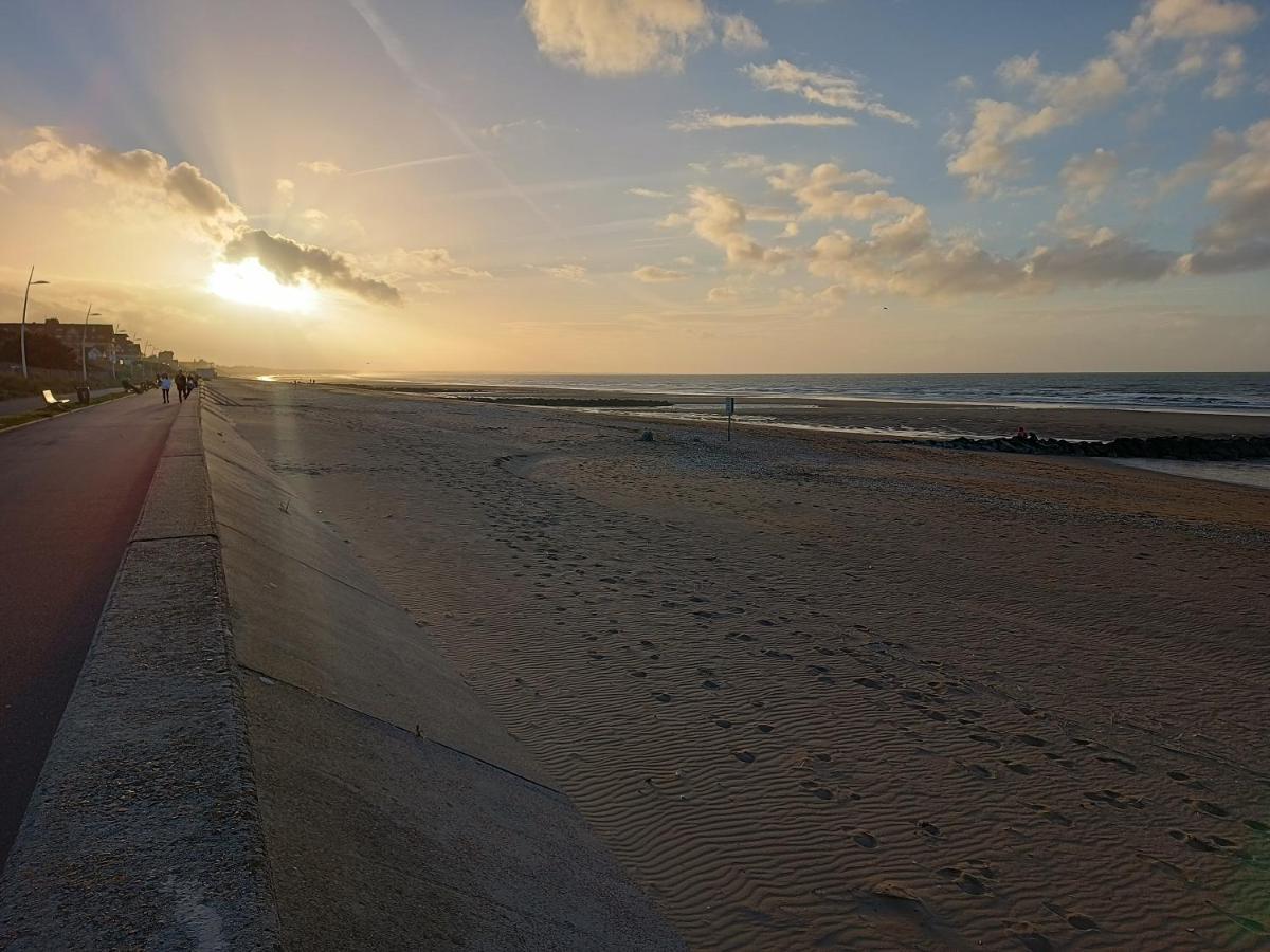 Bord De Plage, Thalasso Et Vue Mer ! Cabourg Bagian luar foto